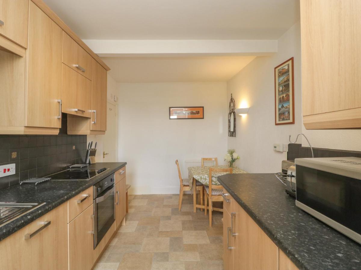 1 Abbey Court Apartment Sherborne  Exterior photo