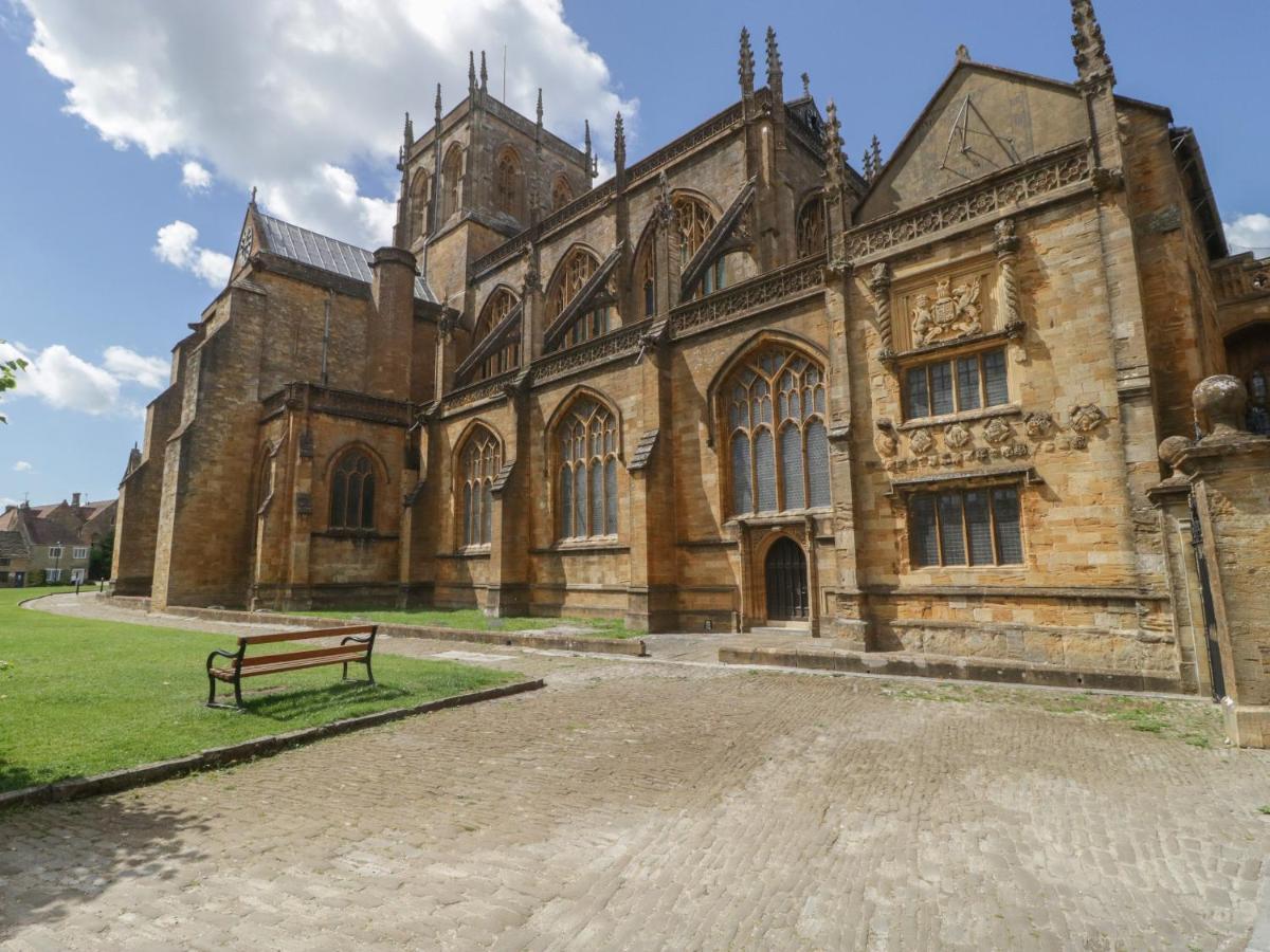1 Abbey Court Apartment Sherborne  Exterior photo